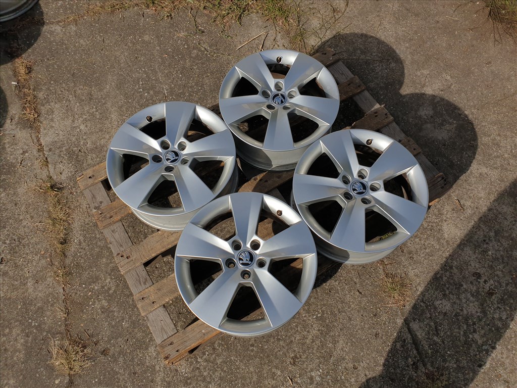 16" 5x100 Skoda Scala 1. kép