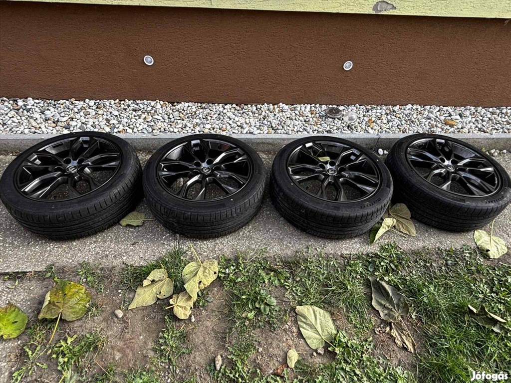  5x114.3 lyukosztású 18" újszerű Borbet alufelni, rajta 225/45 kopott nyári gumi gumi  2. kép
