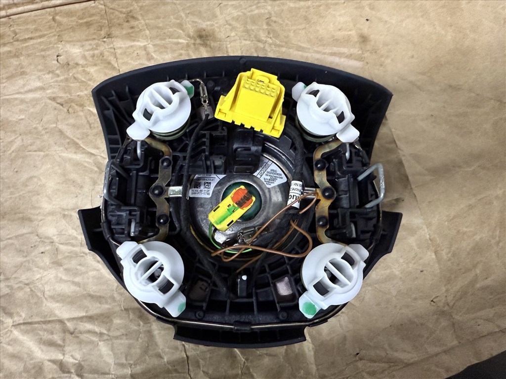 Audi A3 légzsák  8v0880201af 3. kép