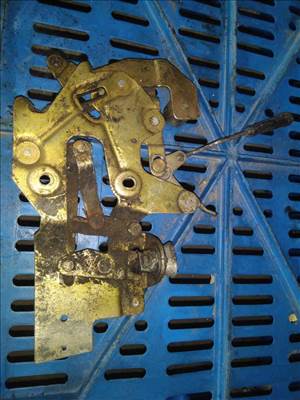 Volkswagen Transporter T4 91-03 Jobb Tolóajtó Zárszerkezet 701 843 654 B