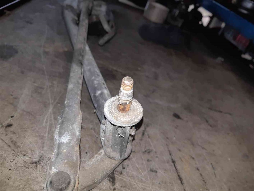 Volkswagen Transporter T4 91-03 Elsõ Ablaktörlõ Motor ቛõ Ablaktörlõ Mechanika 0 390 241 163 2. kép