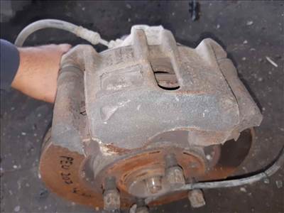 Peugeot 207 Jobb Első Féknyereg