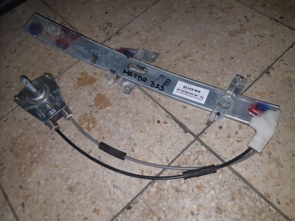 Mazda 323 Bal Elsõ Ablakemelõ Szerkezet Mechanikus 1. kép