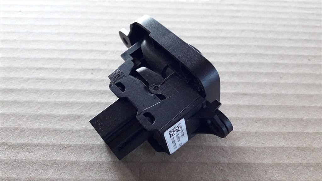 Volvo S40 04-12 Hátsó Ablakemelõ Kapcsoló 30 773 217 2. kép