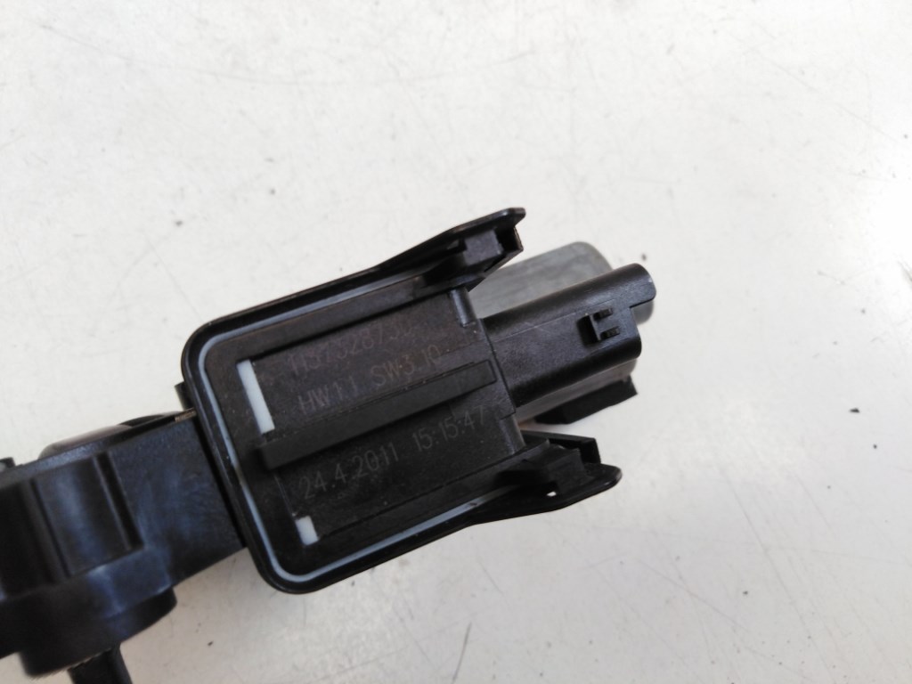 Hyundai I 40 jobb elsõ ablakemelõ motor 4. kép