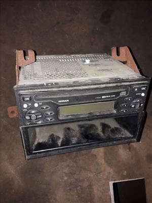 Nissan Navara D40 Rádiós CD Lejátszó 28185 EB300