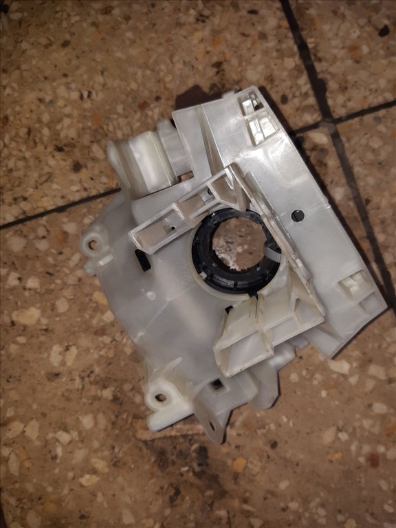 Mazda 5 05-10 Légzsák Átvezetõ Szalag Z82 Q50 0238 3. kép