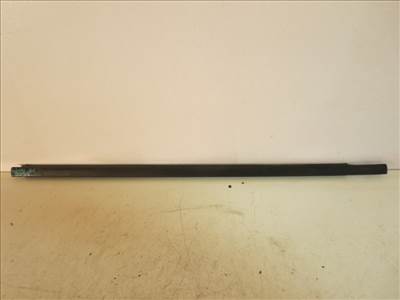 Mitsubishi L 200 bal első vízlehúzó