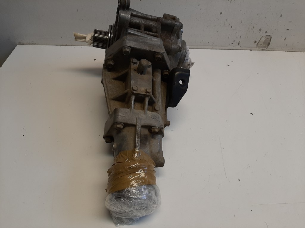 Mitsubishi Outlander elsõ differenciálmû 2. kép