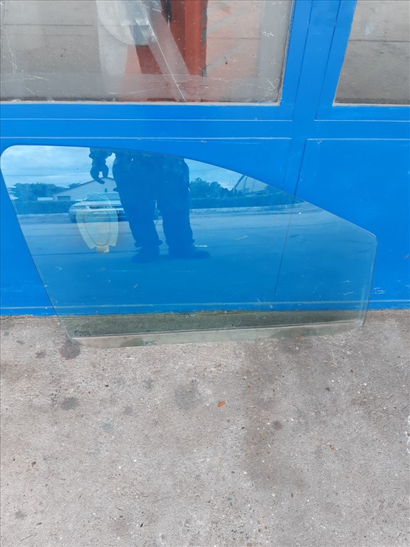 Seat Alhambra II Jobb Elsõ Lejáró Ablaküveg 1. kép