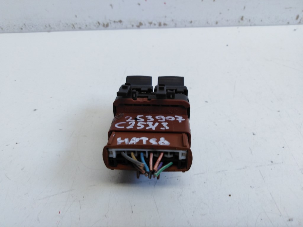 Renault Scenic bal elsõ ablakemelõ kapcsoló 2. kép