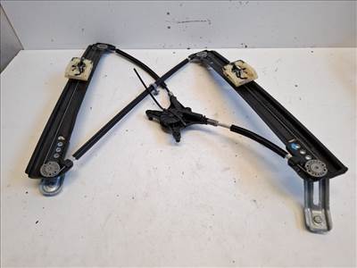 Skoda Karoq jobb első Ablakemelő szerkezet elektromos 575837462A