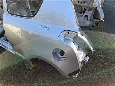 Suzuki Swift 3 ajtós bal hátsó negyed