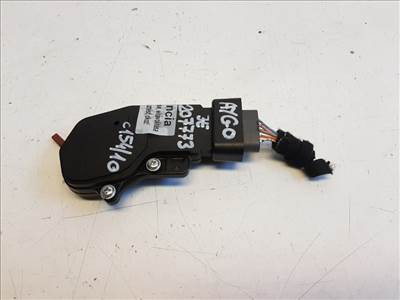 Toyota Aygo (AB10) jobb első ajtózár motor (ajtó zármotor)