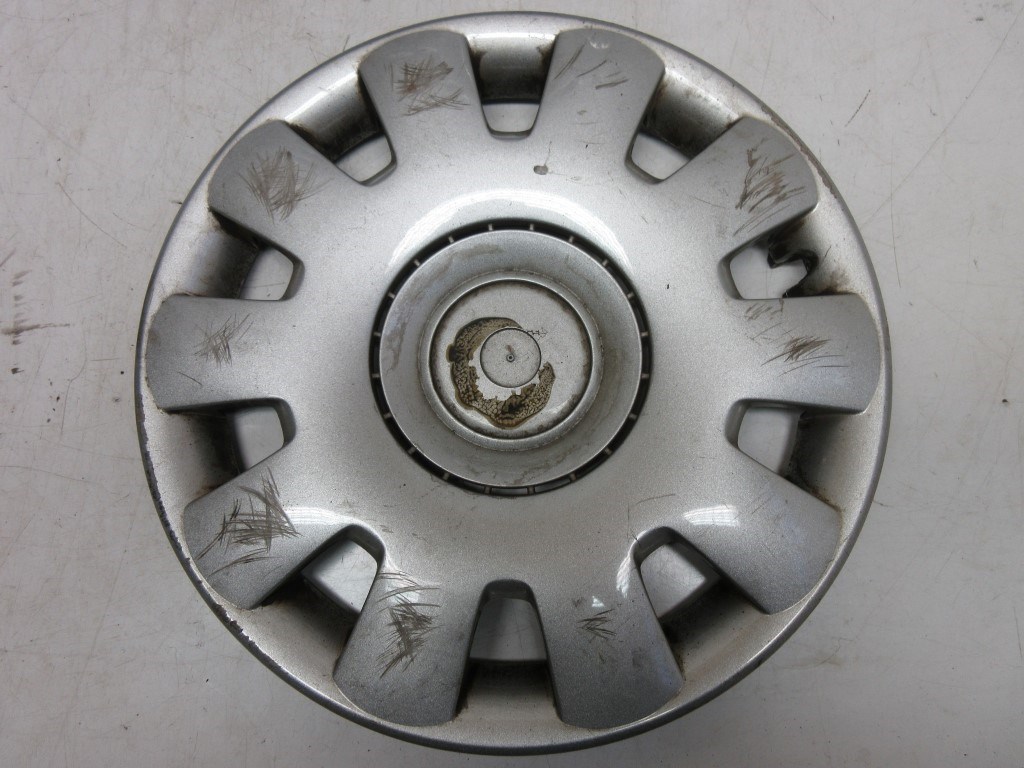 Volkswagen Golf IV (1J) dísztárcsa 1J0601147P 3. kép