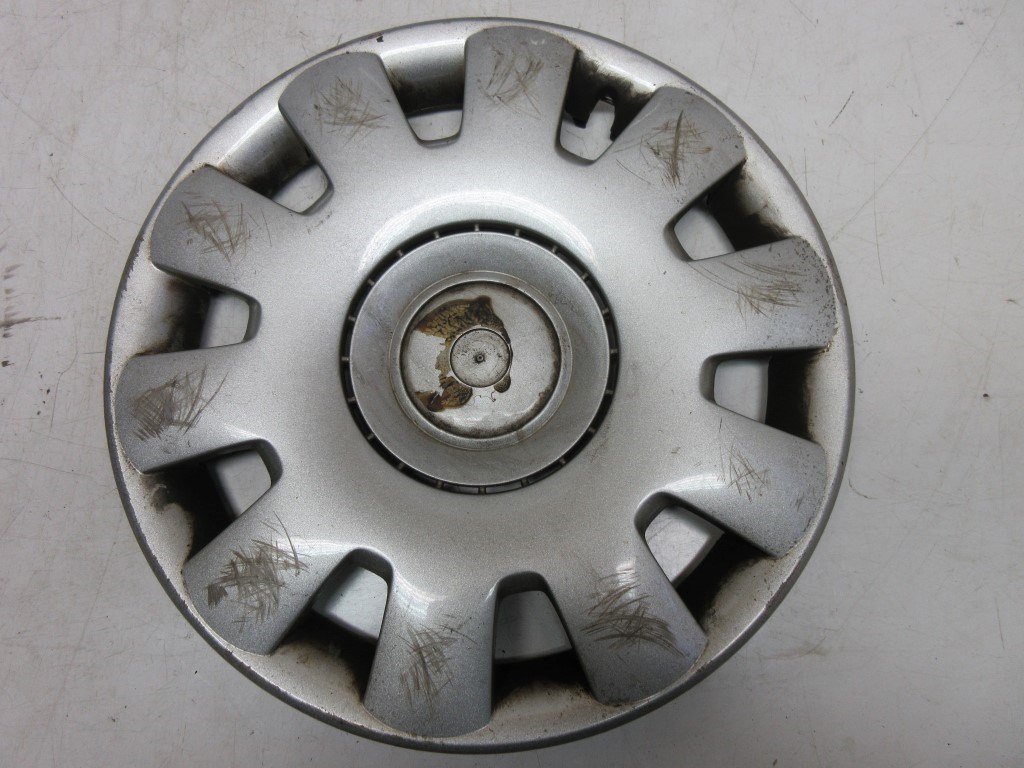 Volkswagen Golf IV (1J) dísztárcsa 1J0601147P 4. kép