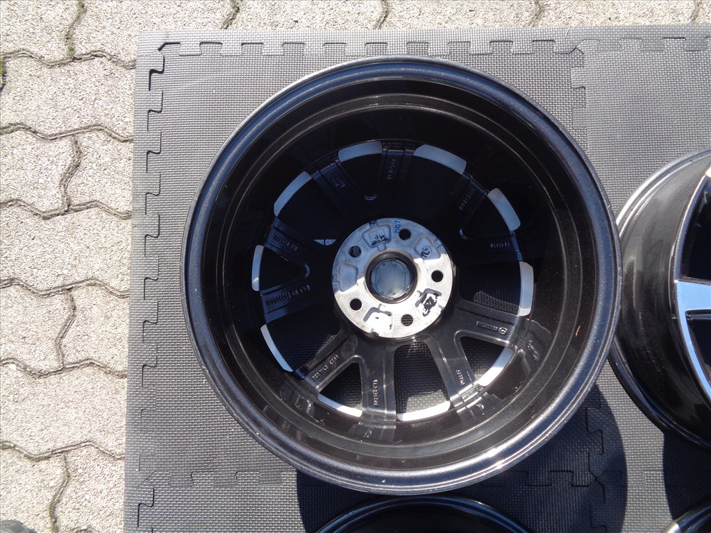 Mazda CX-3 gyári alufelni 16-os, szinte mint az új, eladó.  6. kép