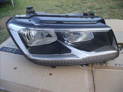 Volkswagen Tiguan jobb első fényszóró 2016-tól halogén fényszóró  5nb941006b