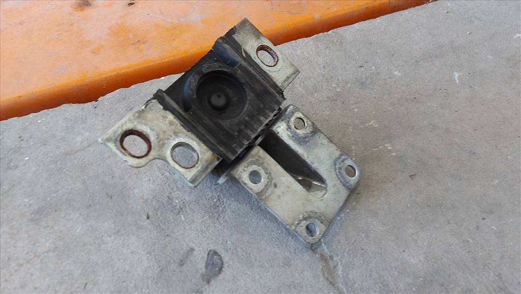 Fiat DUCATO Citroen JUMPER Peugeot BOXER 06 Váltótartó gumi bak 7014 1346984080 5. kép