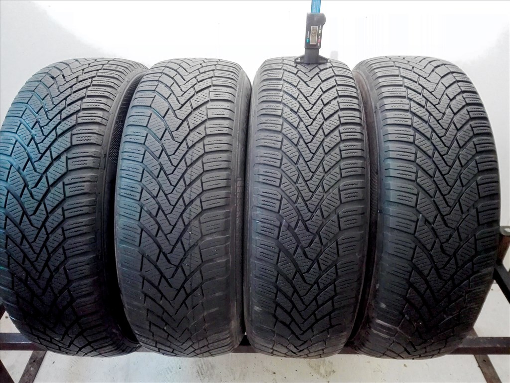 195/65R15 Continental téli gumi garnitúra 195/65 R15 4. kép