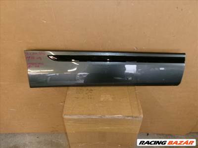 AUDI Q8 4M8 jobb hátsó ajtó díszléc 2018- 4M8853060D