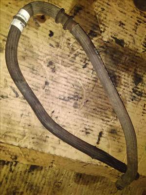 Mercedes C W203 Vízcső