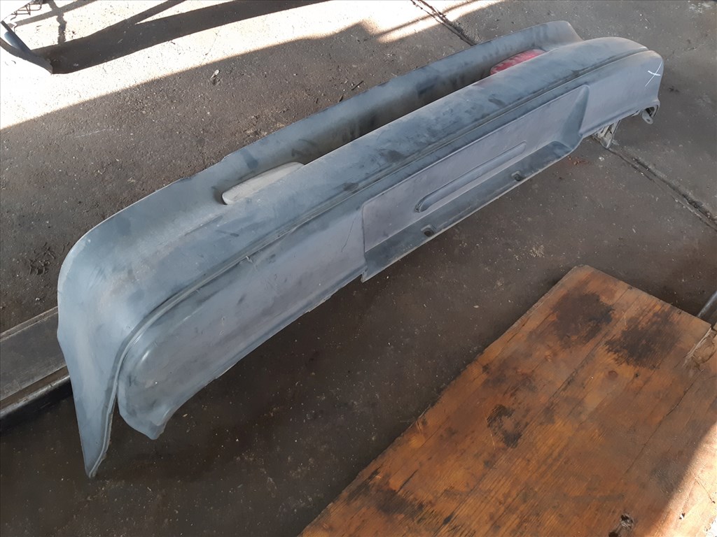 Suzuki Swift II 92-96 Hátsó Lökhárító 2. kép