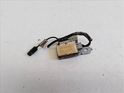 Honda Accord 4 ajtós bal hátsó antennaerősítő (antenna erősítő) 39157TL0