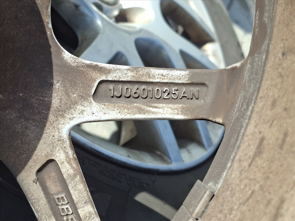  5x100 16" gyári alufelni, 205/55 Fulda nyári gumi szett (25497) 10. kép