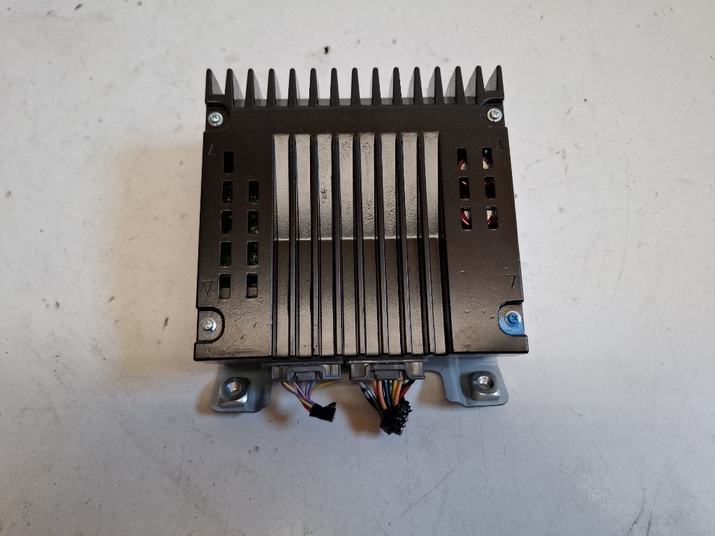 Honda CR-V  erõsítõ 39186T1G 1. kép