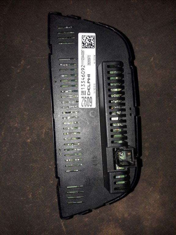 Opel Astra J Fûtéskapcsoló 13346092 2. kép