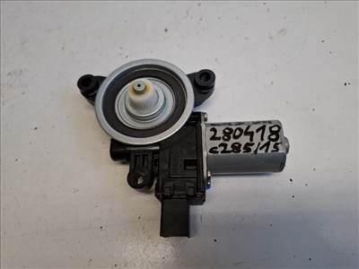 Mazda CX-3 jobb hátsó ablakemelő motor BHN95858X