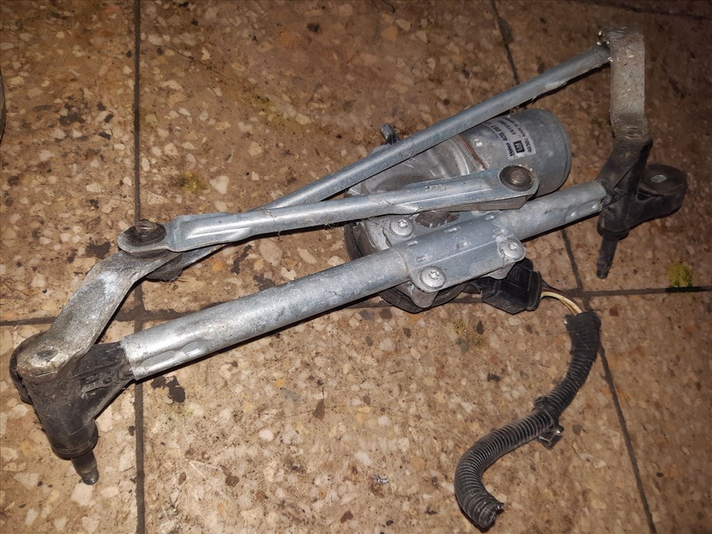 Opel Corsa D Elsõ Ablaktörlõ Motor ቛõ Ablaktörlõ Mechanika 13182340 2. kép