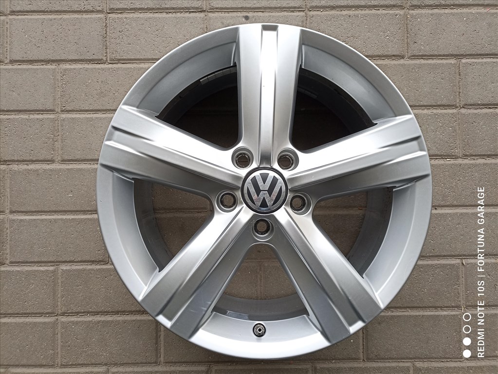 5x112 17" Volkswagen használt alufelni garnitúra 5. kép