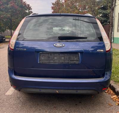 Ford Focus mk2 kombi csomagtérajtó kék