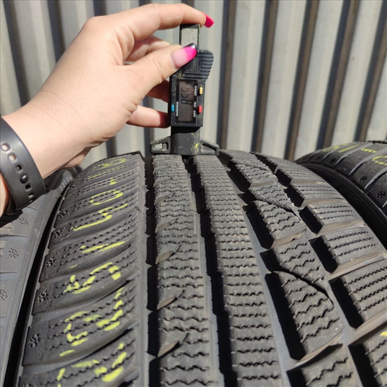 225/40 R18 Stratos téli gumi 99500ft a 4db/27/ 2. kép