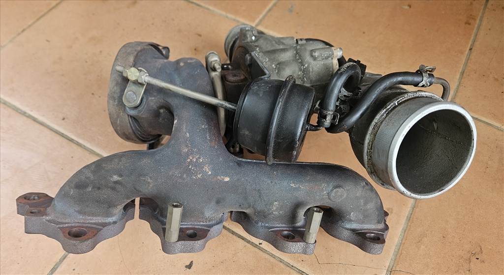 Opel Astra J 1.6 Turbo Turbó A16let  55567766 3. kép
