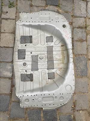 Toyota Corolla (E210) fenék lemez 