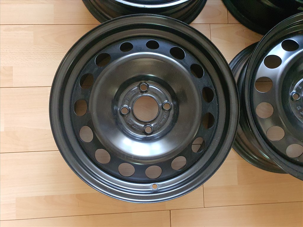 16"-os Ford Ecosport gyári lemezfelni 2. kép