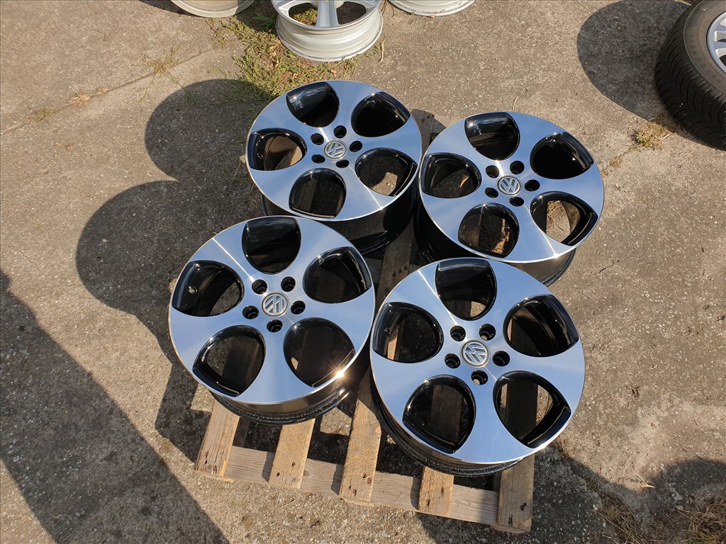 17" 5x112 Volkswagen Golf GTI 1. kép