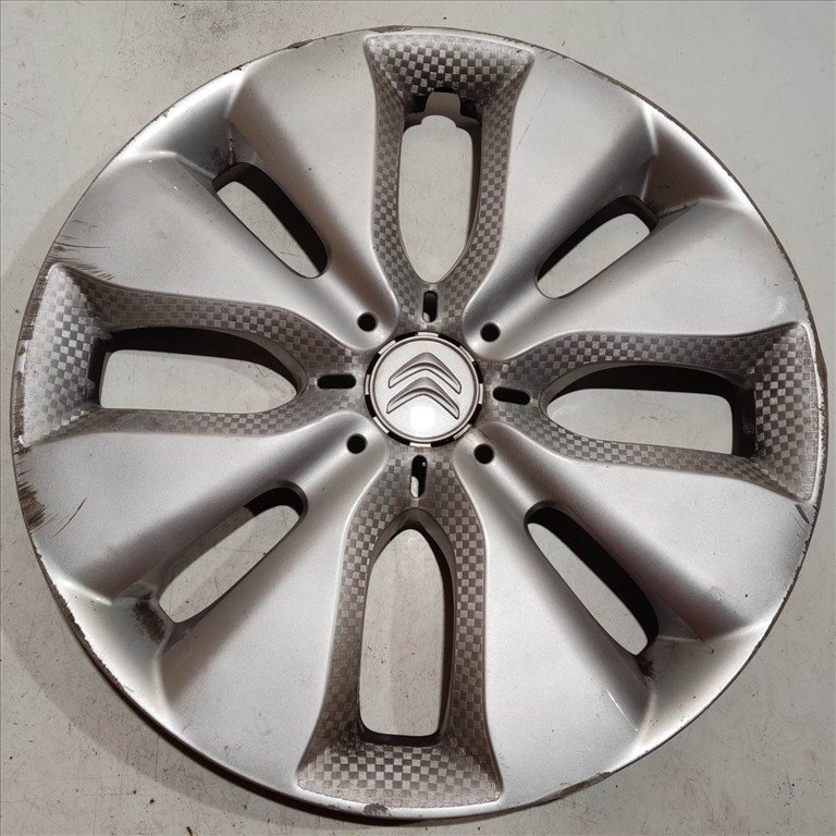 209537 Citroen C3 2010-2016 15"-os dísztárcsa (1db) a képen látható állapotban 9686533680 1. kép