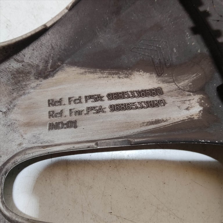 209537 Citroen C3 2010-2016 15"-os dísztárcsa (1db) a képen látható állapotban 9686533680 3. kép