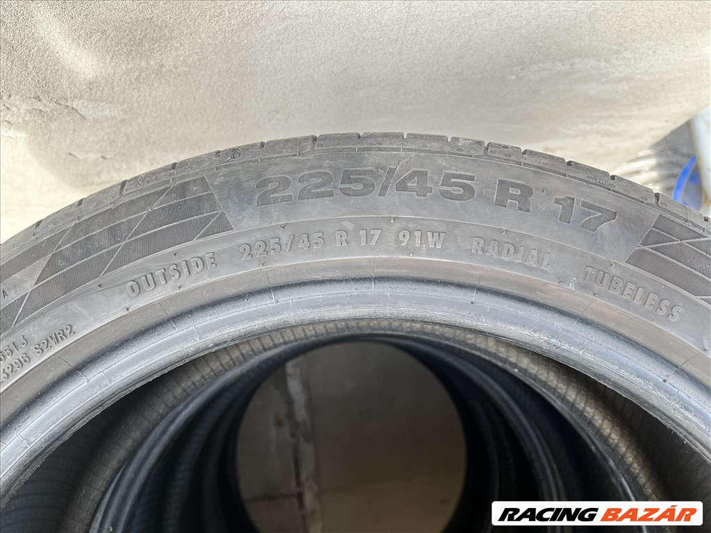  225/4517" újszerű Continental nyári gumi  6. kép