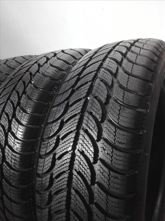 175/65R14 Debica téli gumi garnitúra 175/65 r14 4. kép