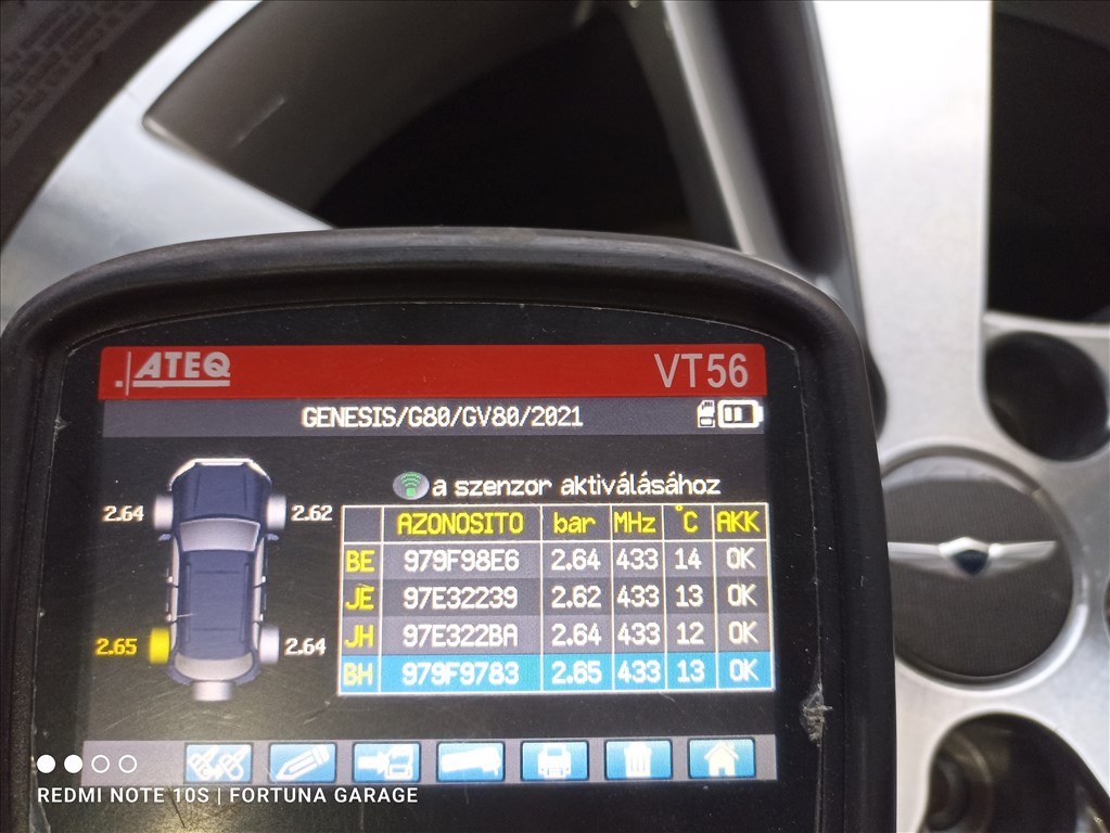 5x114,3 20" Hyundai/Genesis újszerű alufelni garnitúra 9. kép