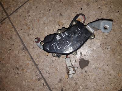 Suzuki Vitara Jobb Hátsó Ajtó Központizár Motor