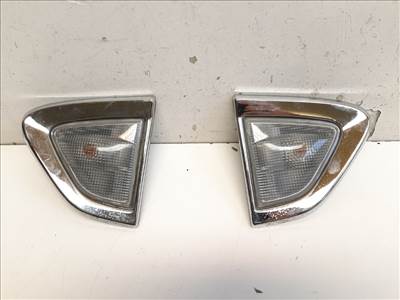 Chevrolet Captiva  oldalvillogó