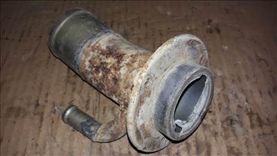 Opel Frontera A Üzemanyag Betöltő Cső