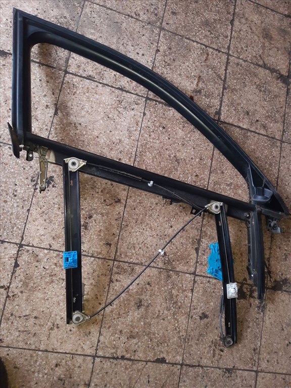 Audi A4 B6 Jobb Elsõ Ablakemelõ Szerkezet Elektromos 1. kép