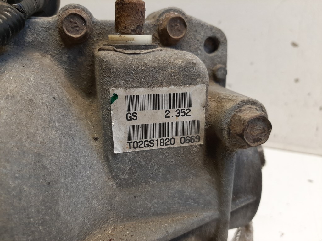 Mitsubishi Outlander hátsó differenciálmû 6. kép